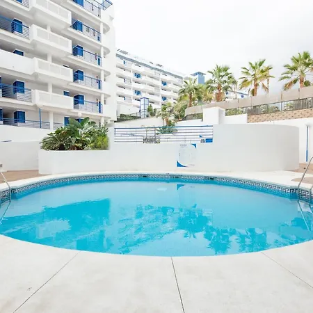 Apartment Modern Next To The Beach, Pets Friendly Benalmadena